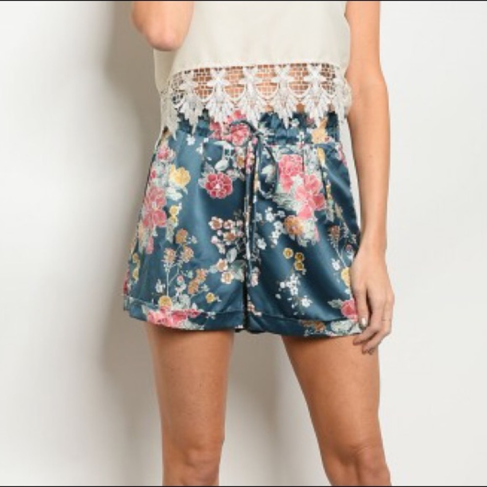 CLOSING SHOP! Turquoise floral shorts